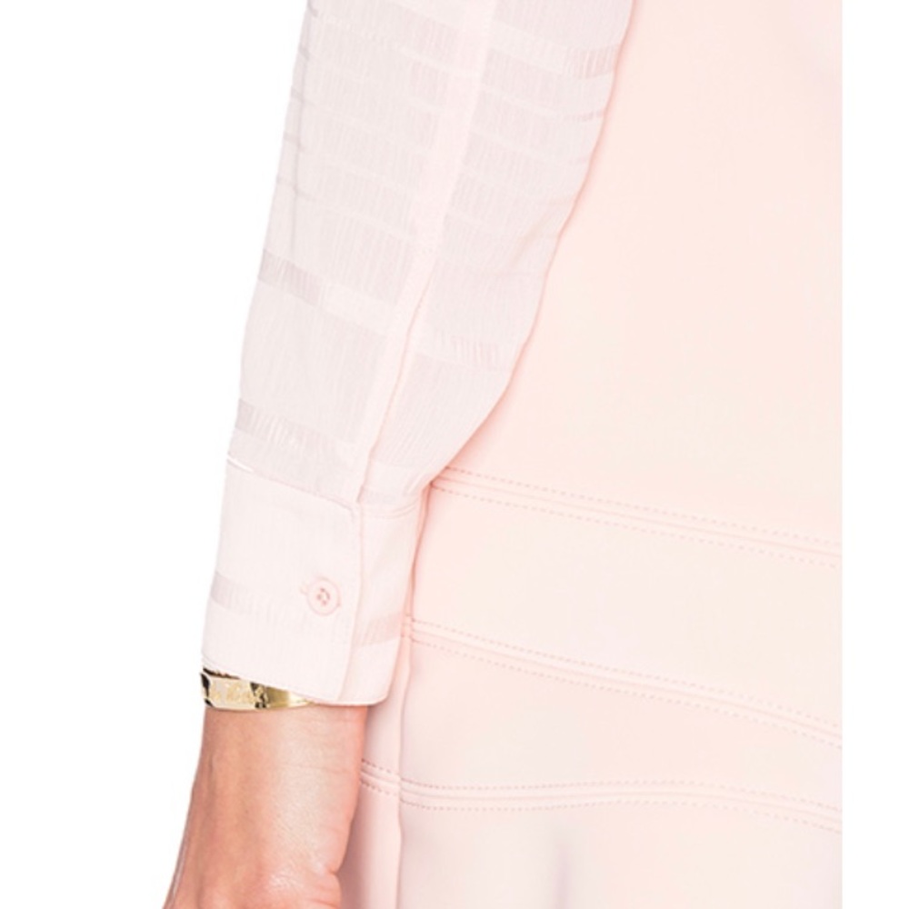 Finders Keepers Without you dress Pale Pink - Picture 4 of 4